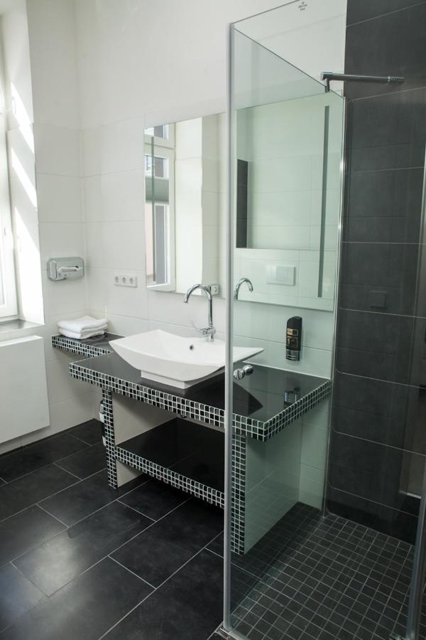 Haus Hotel & Pension Villa Laluna Blankenburg  Ngoại thất bức ảnh